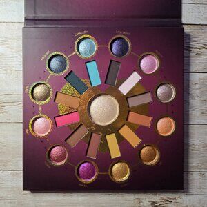 BH Cosmetics Zodiac 24 Eyeshadow & 1 Highlighter Palette / Matte & Shimmer